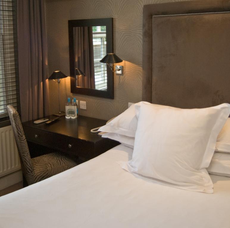 The Old Bridge Hotel Huntingdon Ruang foto